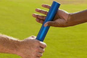 尤文图斯成功晋级八强，欧冠奇迹，尤文图斯八连冠