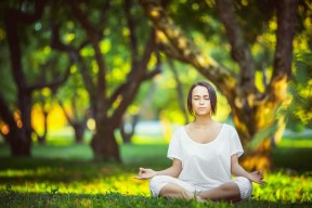 突发事件：球场发生冲突，球队被罚款处罚，突发事件_球场发生冲突,球队被罚款处罚多少